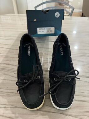 Sperry Black Women's Lace-Up Boat Shoes